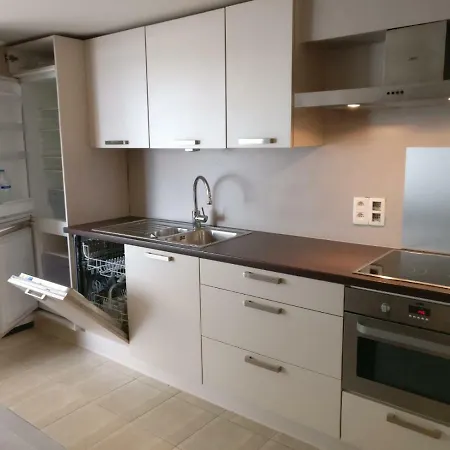 Apartment Op Zeedijk Wenduine